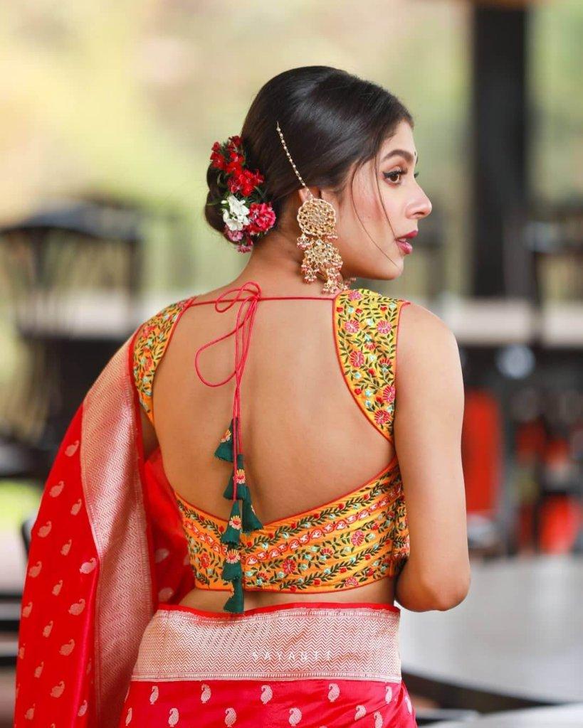 Elegant Blouse Styles – Timeless Designs for Every Occasion