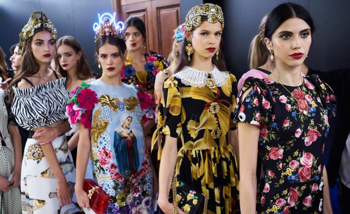 How Fashion Becomes a Reflection of Historical and Cultural Narratives